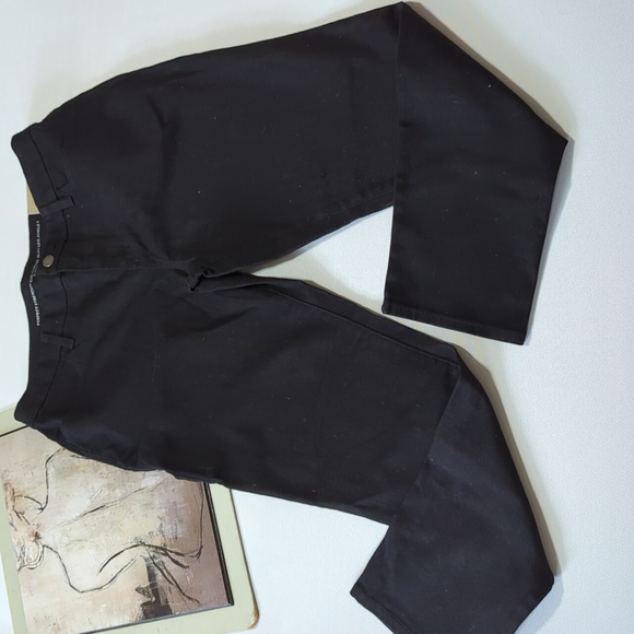 Chico's Denim - 3/$20 🪞NWT Chico's Perfect stretch girlfriend slim leg ankle Size 1